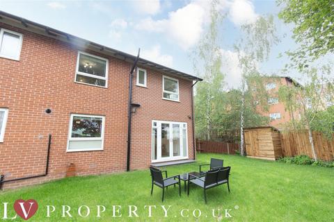 4 bedroom end of terrace house for sale, St. Catherines Close, Birmingham