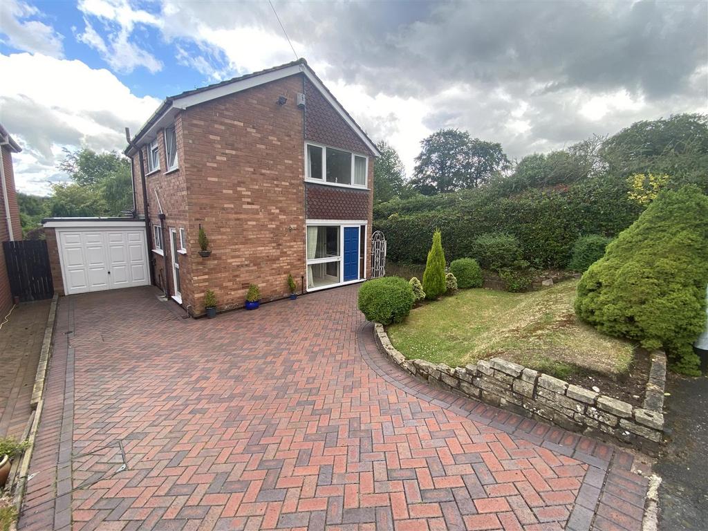 Copeland Avenue, Tittensor, 3 bed detached house for sale £299,950