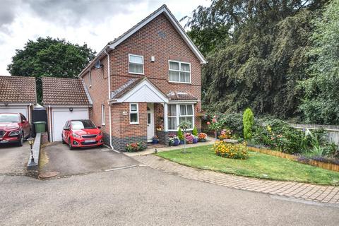 18 Beacon Hill, Bexhill-on-sea, TN39 5DF