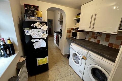 28 Cecilly Street, Cheadle, Stoke-on-trent, ST10 1DF