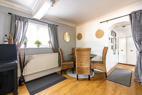 45a Conway Road, Carlton, Nottingham, NG4 2PW