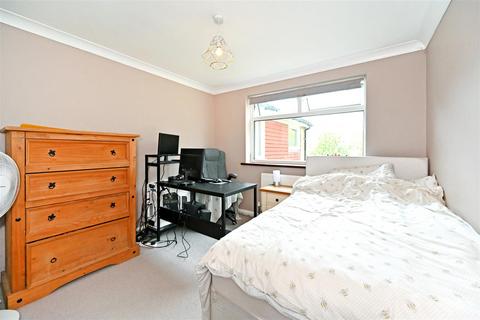 38 Ivy Lane, Bognor Regis, PO22 8AF
