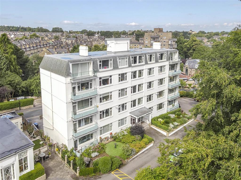 Victoria Road, Harrogate 3 bed apartment for sale £650,000