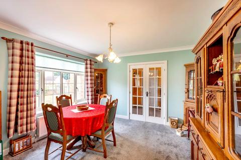 11 Briars Fold, Blaxton, Doncaster, DN9 3FF