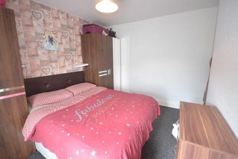 6 Berkeley Crescent, Padiham, Burnley, BB12 8NR