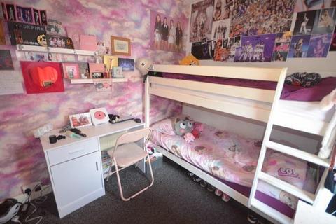 6 Berkeley Crescent, Padiham, Burnley, BB12 8NR