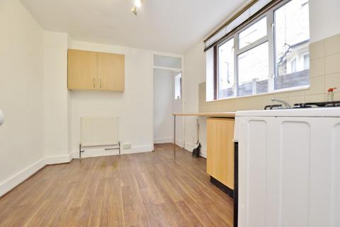 1 bedroom flat for sale - New Barn Street, Plaistow, E13 8JW