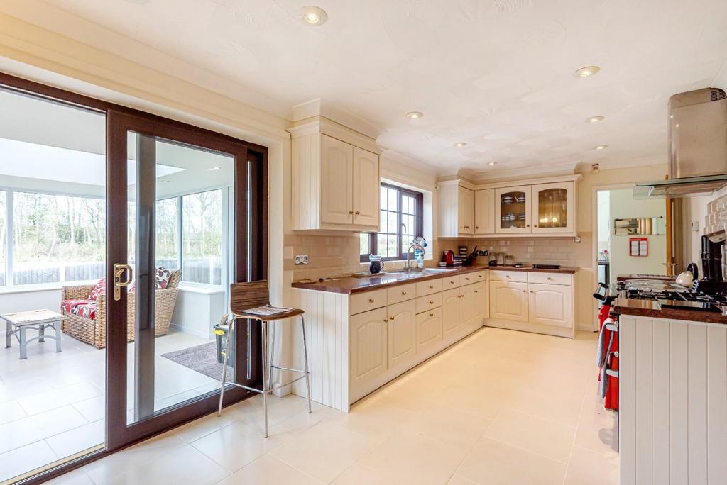 2nd view KITCHEN.jpg
