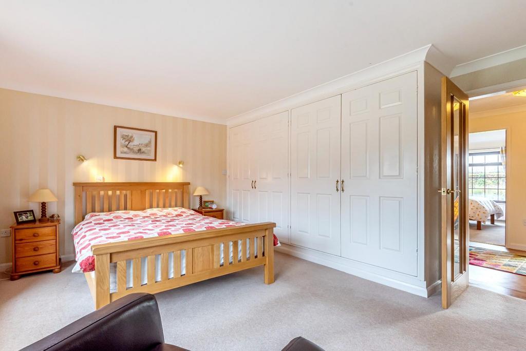 2nd view MASTER BEDROOM.jpg