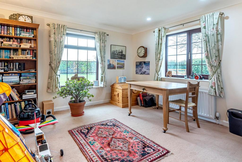 BEDROOM TWO.jpg
