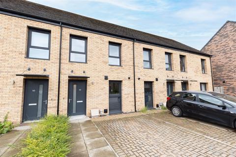95 Kestrel Way, Perth, PH1 5FT