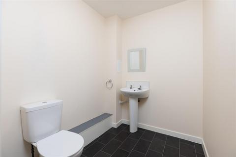 95 Kestrel Way, Perth, PH1 5FT