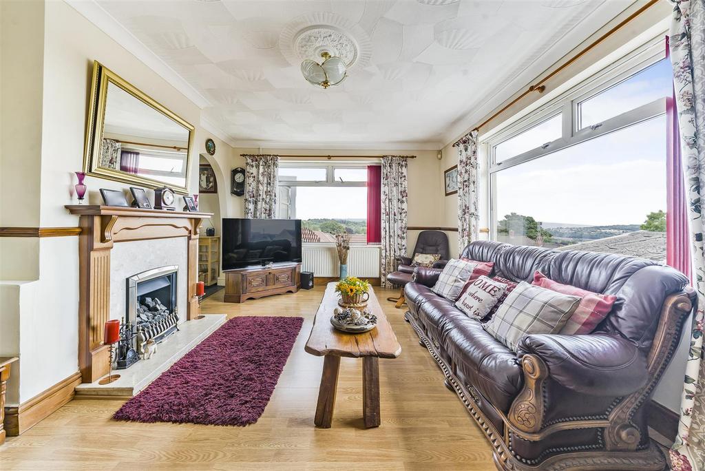 Penlan Terrace, Treboeth, Swansea 3 bed detached bungalow for sale £