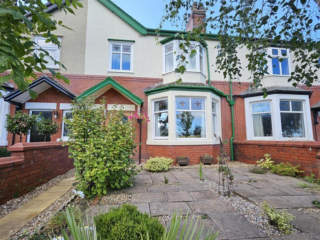 Arundel Road, Lytham St Annes 3 bed terraced house for sale £360,000