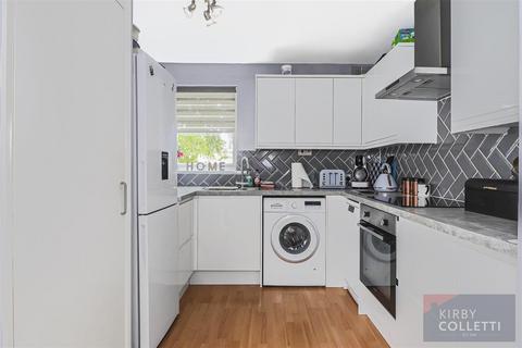 5, Regency Court Berners Way, Broxbourne, EN10 6NJ