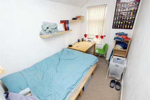 3 bedroom house to rent, Milner Road, Birmingham