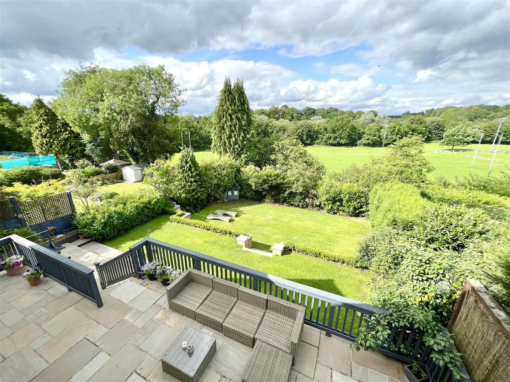 Woodlands Road, Pownall Park, Wilmslow 4 bed detached house £1,325,000