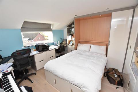 3 bedroom house to rent, Kingfisher Way, Birmingham
