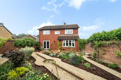 4 bedroom detached house for sale - The Hollies, Shefford, SG17