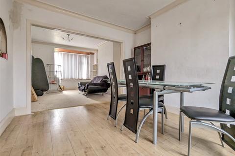 89 Further Green Road, London, SE6 1JG