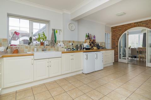 109 Blean Common, Blean, Canterbury, CT2 9JH