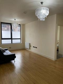 2 bedroom flat for sale - Staines Road West, ., Sunbury-on-Thames, Surrey, TW16 7FE