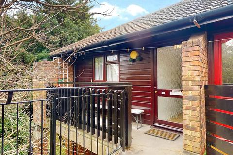 49 Bartlow Side, Basildon, SS13 1RE