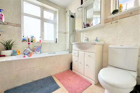 29 Enderley Road, Harrow, HA3 5HF