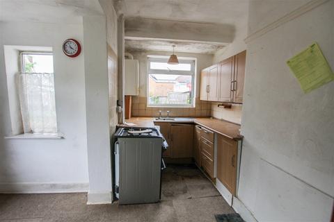 2 bedroom detached bungalow for sale - Ceg Y Ffordd, Prestatyn, Denbighshire LL19 7YE