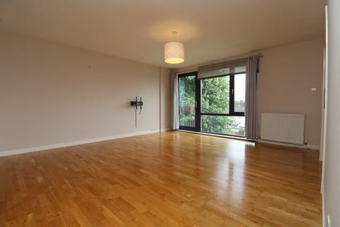2 bedroom flat to rent, Brabloch Park, Paisley PA3