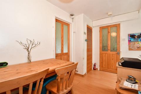 8 Canada Road, Arundel, BN18 9HY