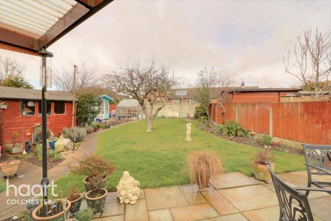 15 Albert Road, Brightlingsea, Colchester, CO7 0NB
