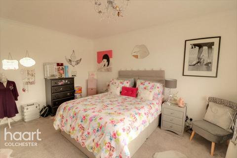 15 Albert Road, Brightlingsea, Colchester, CO7 0NB