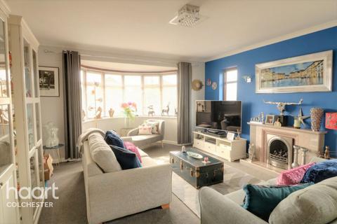 15 Albert Road, Brightlingsea, Colchester, CO7 0NB