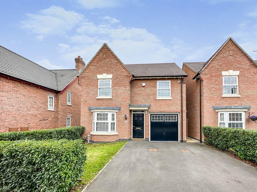Irvine Crescent, Leicester, LE19 3 bed detached house for sale £350,000