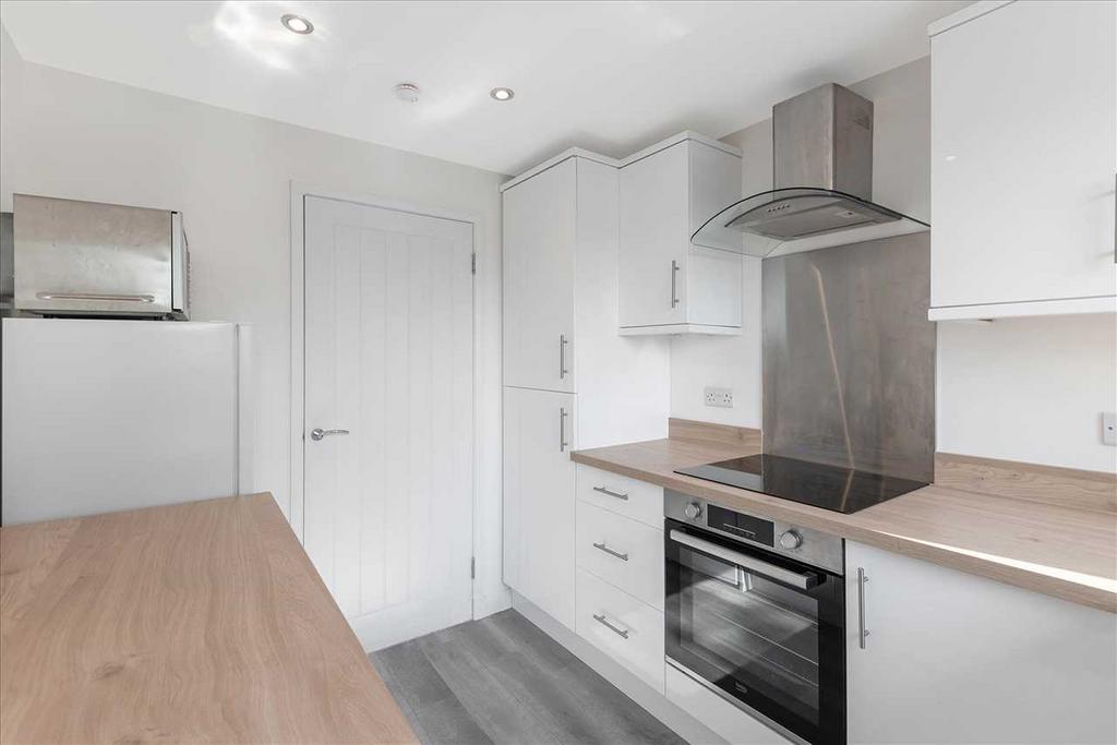Kitchen (2)