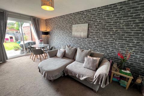 16 Bracadale Close, Coventry, CV3 2PF