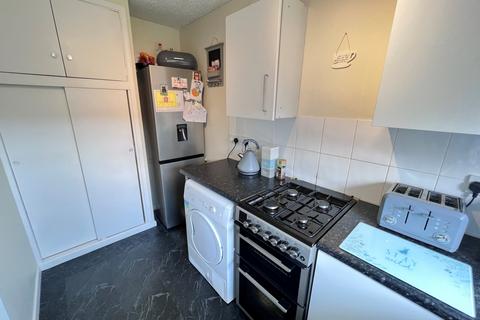 16 Bracadale Close, Coventry, CV3 2PF