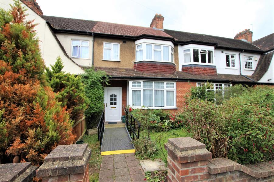 Grasmere Avenue, Wembley, HA9 8TB 3 bed terraced house for sale £575,000