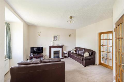 4 Cuiken Avenue, Penicuik, EH26 0DB
