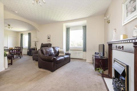 4 Cuiken Avenue, Penicuik, EH26 0DB