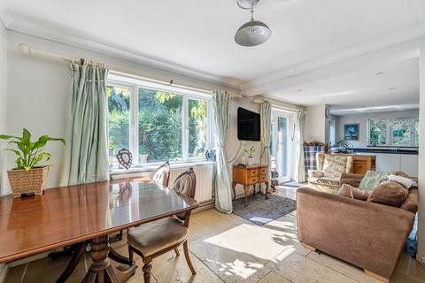 Warren Wood Pyle Hill, Woking, GU22 0SR
