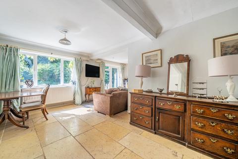 Warren Wood Pyle Hill, Woking, GU22 0SR
