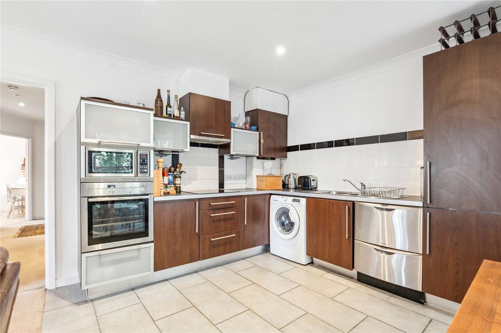 Apartment in London - View 3