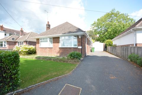 35 Kirkway, Broadstone, BH18 8ED