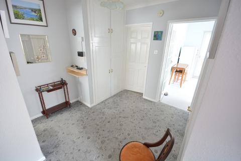 35 Kirkway, Broadstone, BH18 8ED