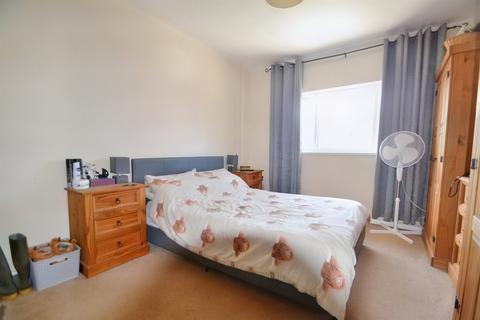 35 Cranborne Crescent, Poole, BH12 4EP