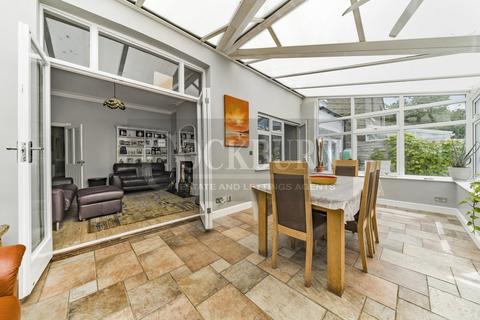 10 Enslin Road, London, SE9 5BP