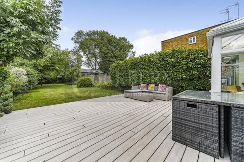 10 Enslin Road, London, SE9 5BP