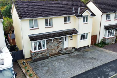 4 bedroom detached house for sale, Barton Drive, Newton Abbot TQ12